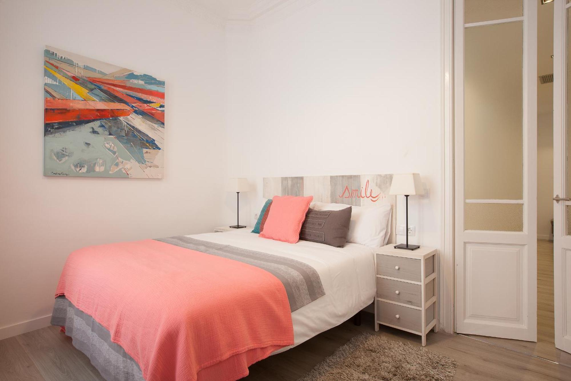 Click&Flat Seneca Suites Barcelona Buitenkant foto