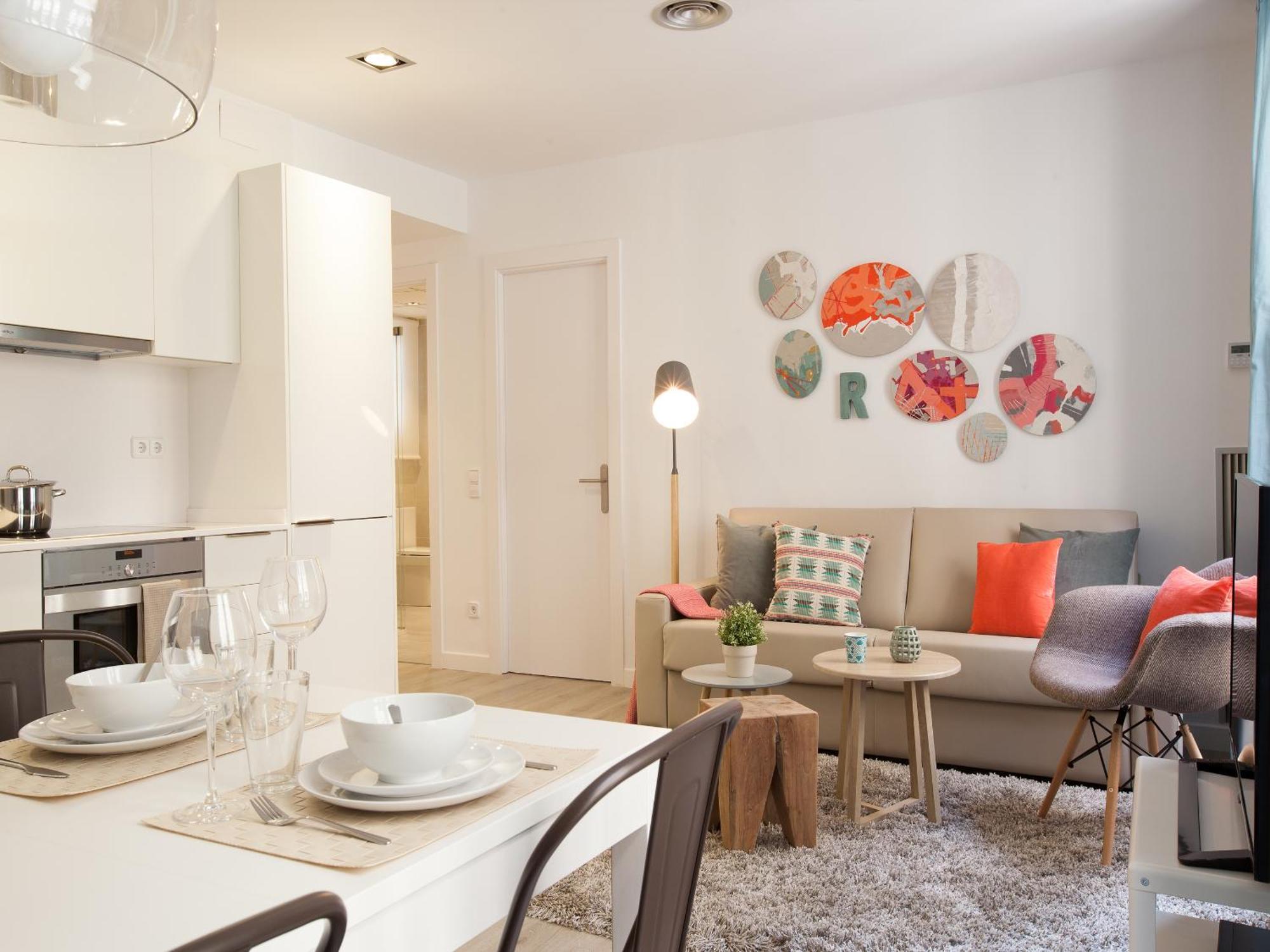 Click&Flat Seneca Suites Barcelona Buitenkant foto