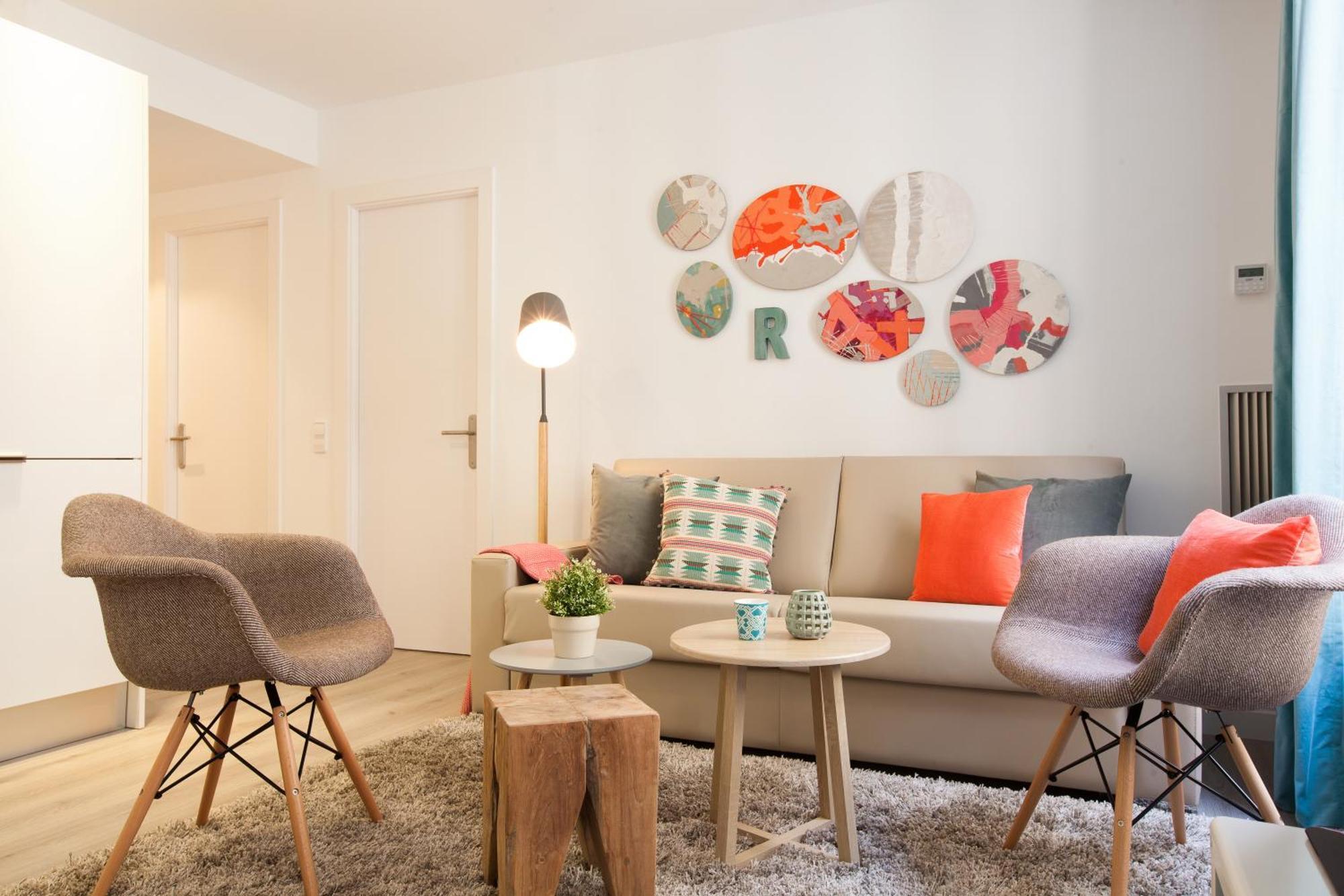 Click&Flat Seneca Suites Barcelona Buitenkant foto