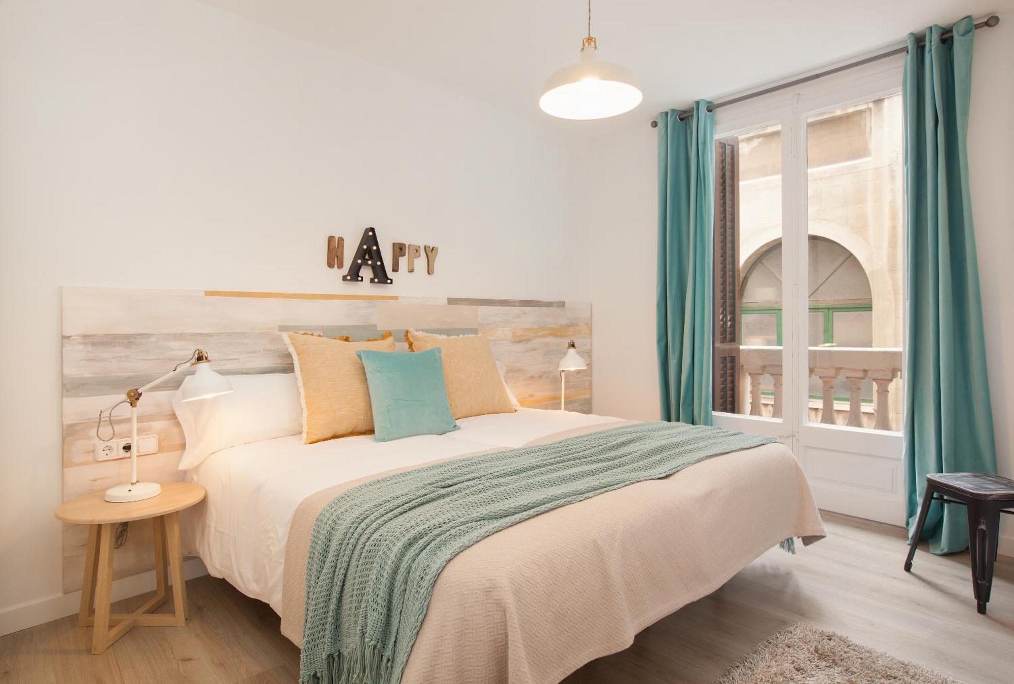 Click&Flat Seneca Suites Barcelona Buitenkant foto