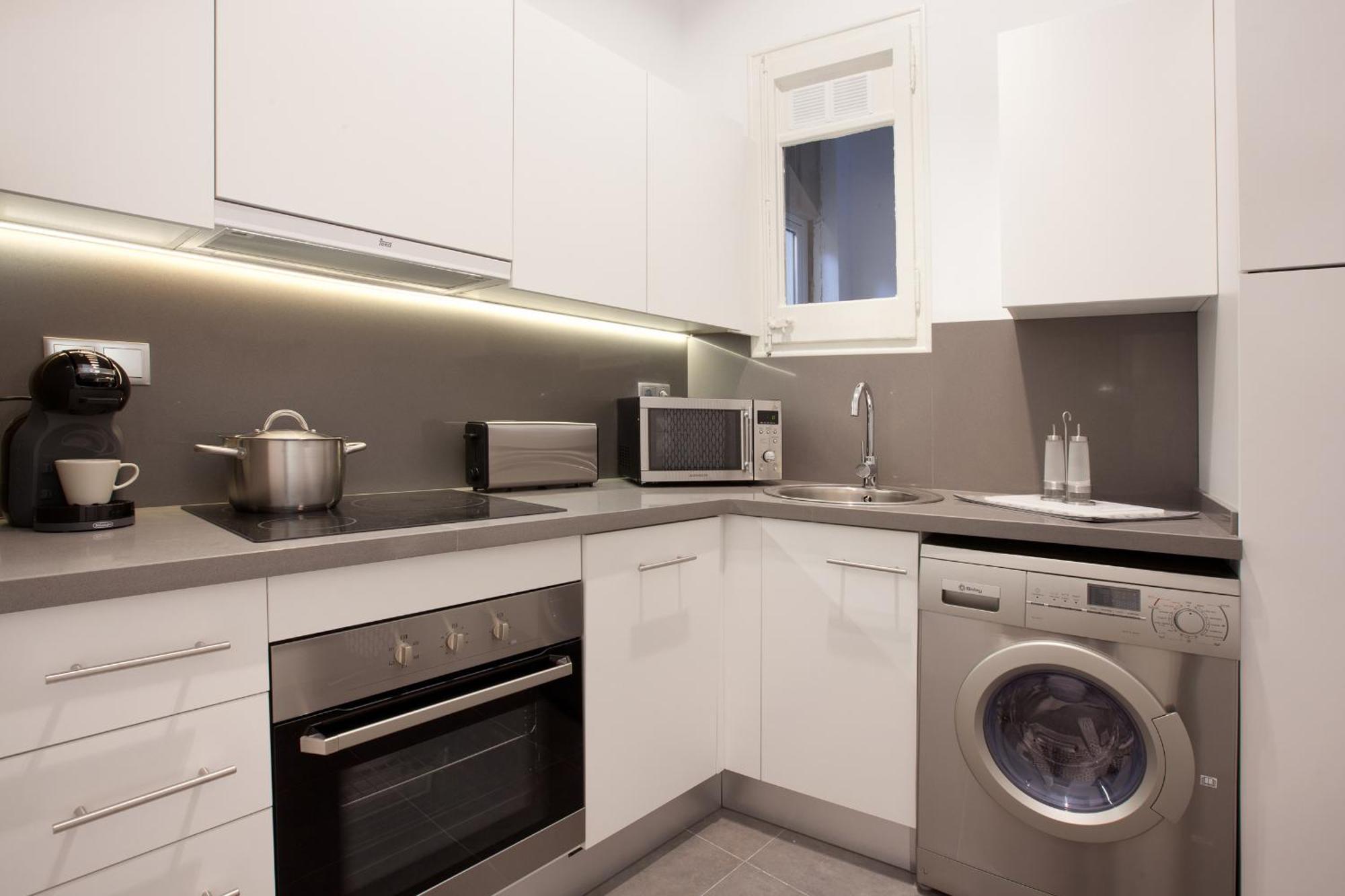 Click&Flat Seneca Suites Barcelona Kamer foto