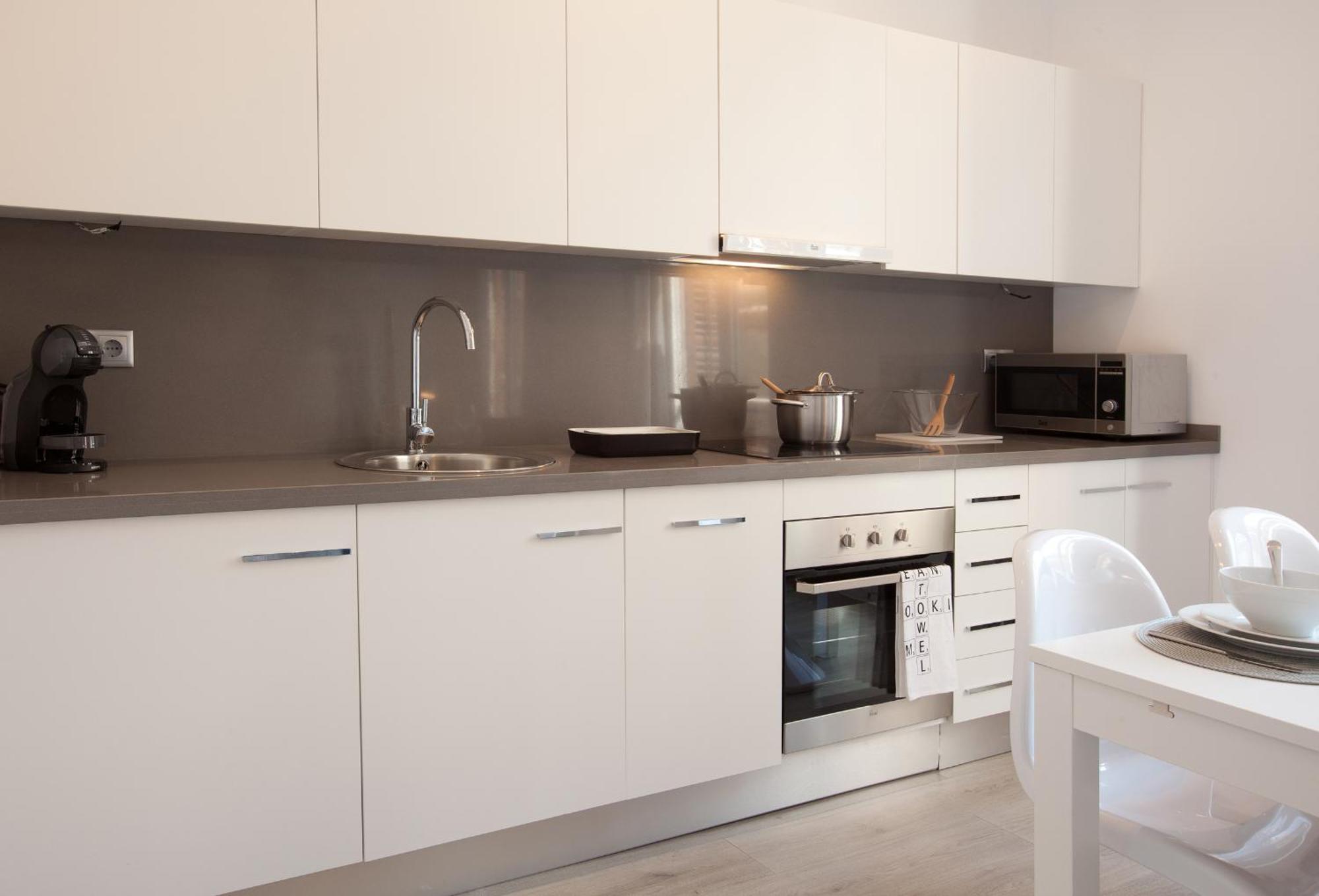 Click&Flat Seneca Suites Barcelona Kamer foto